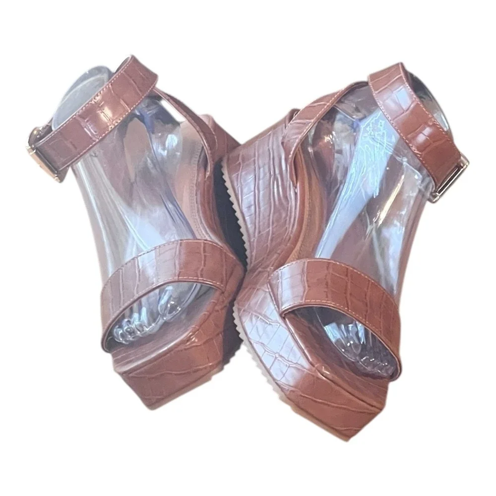 ASOS Brown Croc Embossed‎ Platform Wedge Sandals Size 9